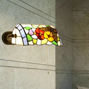 Banker Wall Light - Traditional Style Stained Glass Flower Sconce in Brass