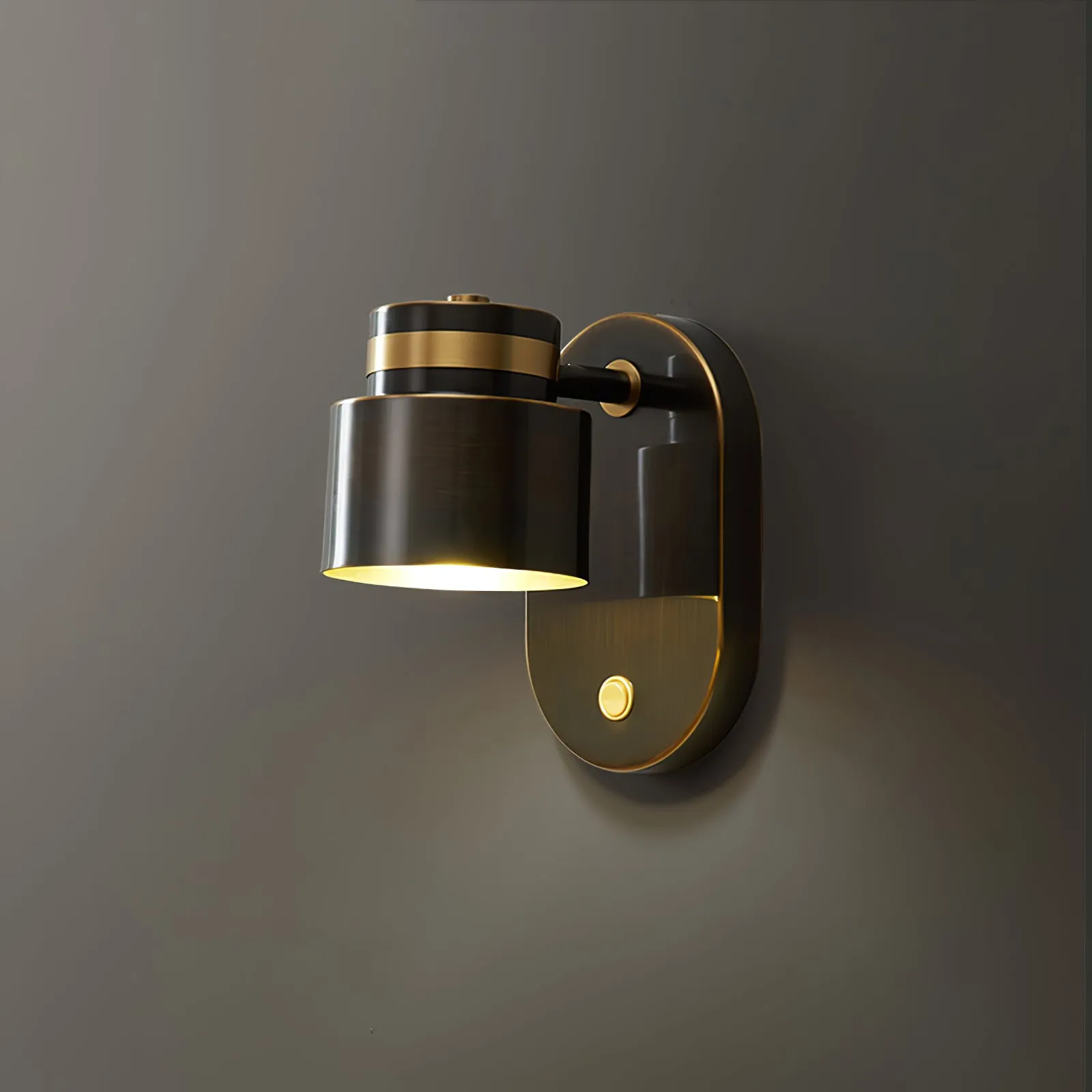 Brass Cylinder Wall Lamp