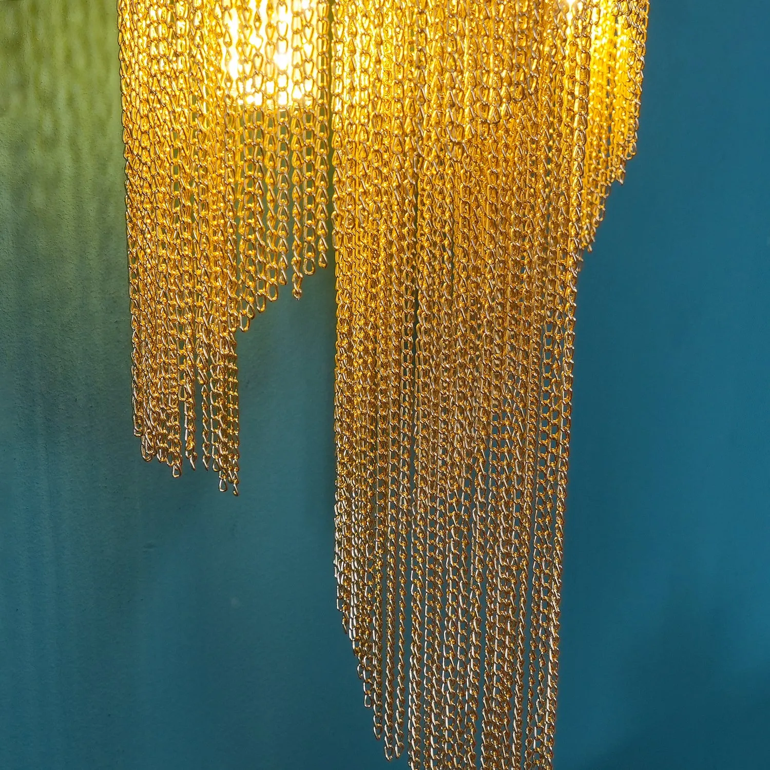 Chain Tassel Wall Lamp