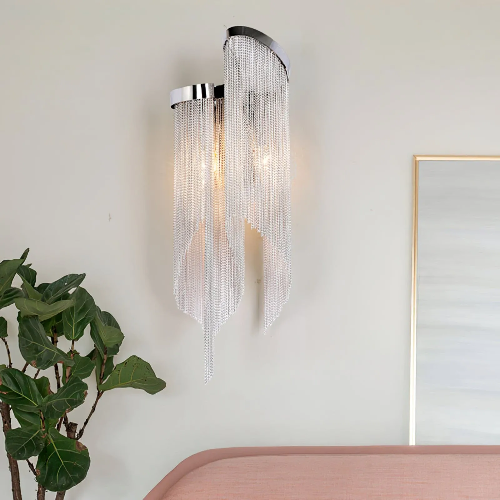 Chain Tassel Wall Lamp