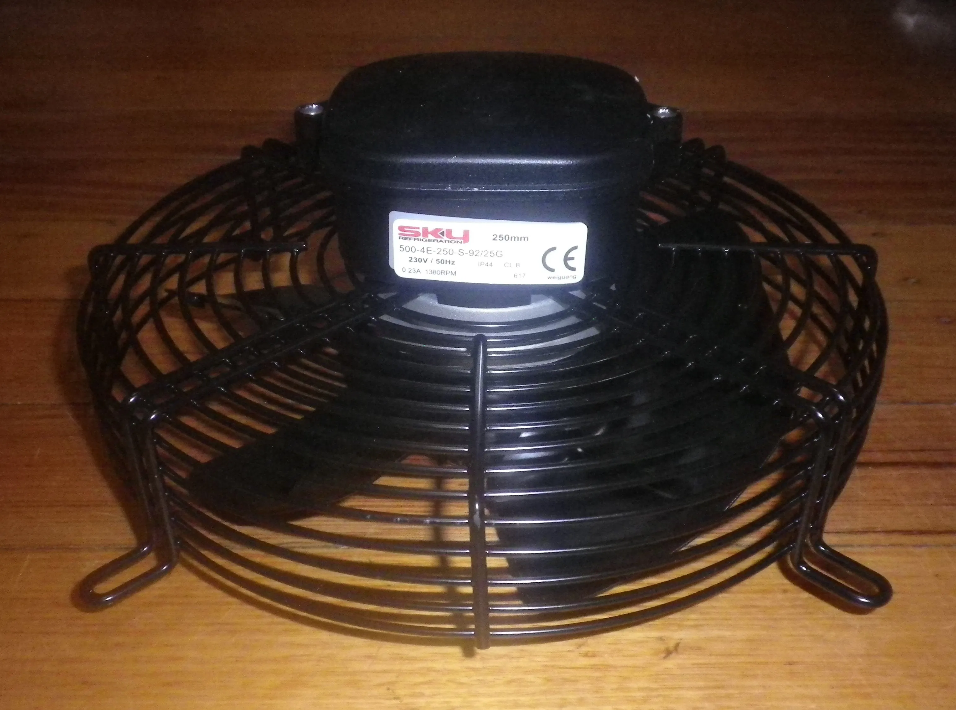 Commercial Refrigeration 250mm Axial Fan Motor - Part # RF909A