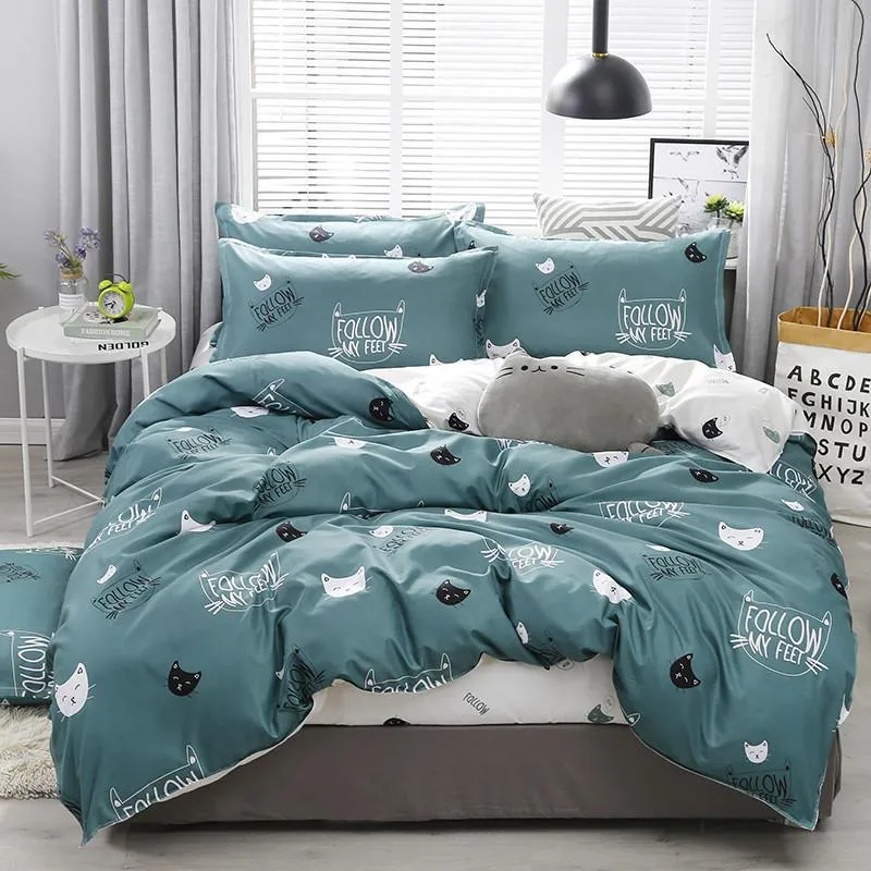 Cute Cat Print Bedding Set