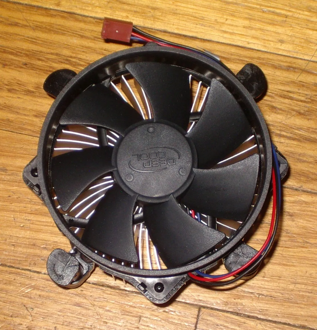 Economical Compact Socket 775, LGA775, LGA115x CPU Cooling Fan - Part # FAN194