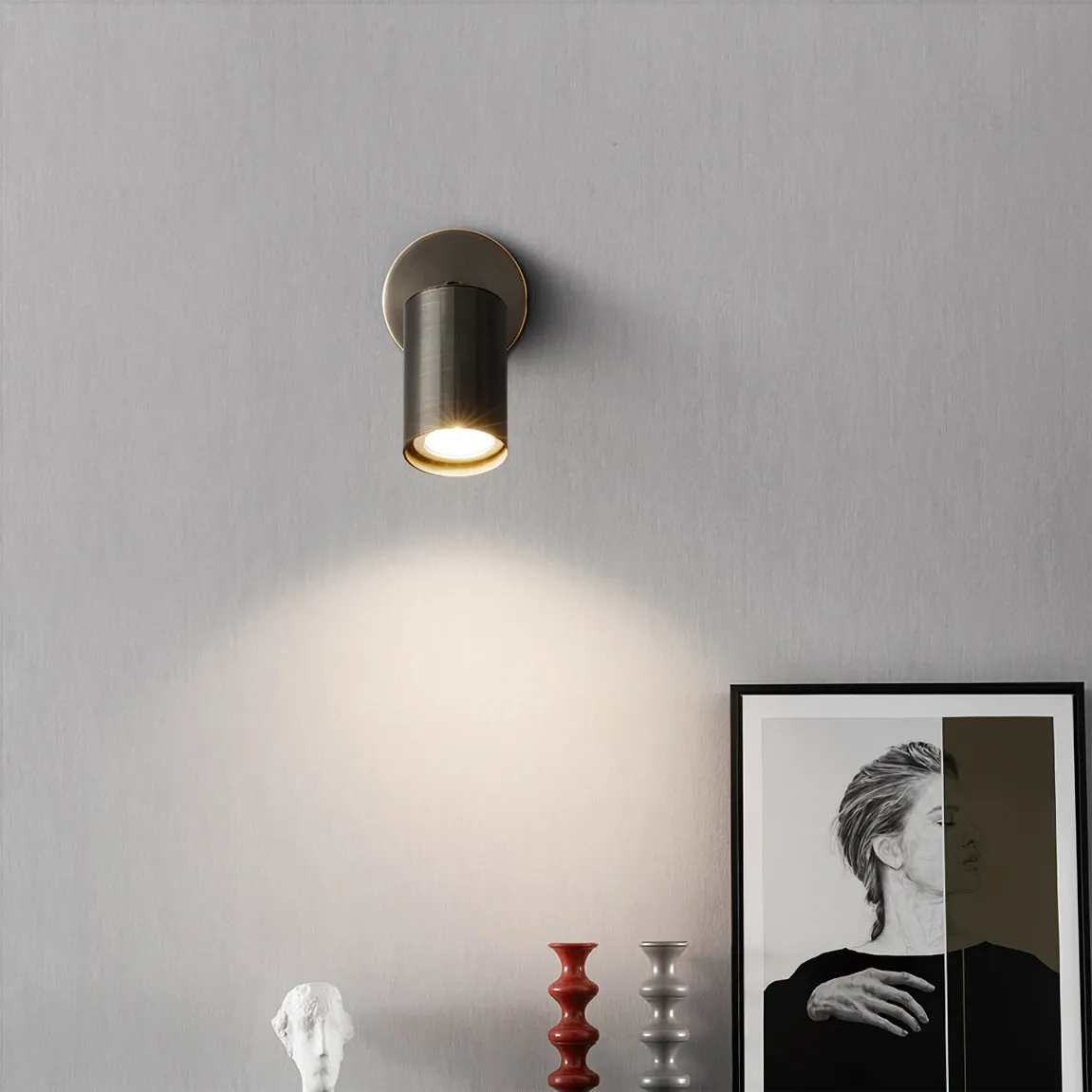 Eduard Wall Lamp