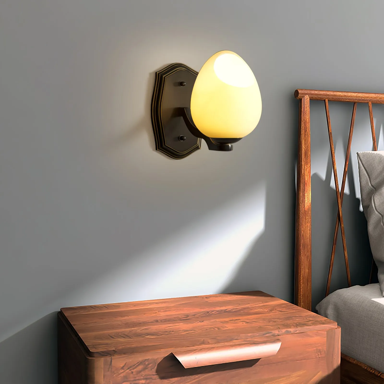 Egg Like Wall Lamp