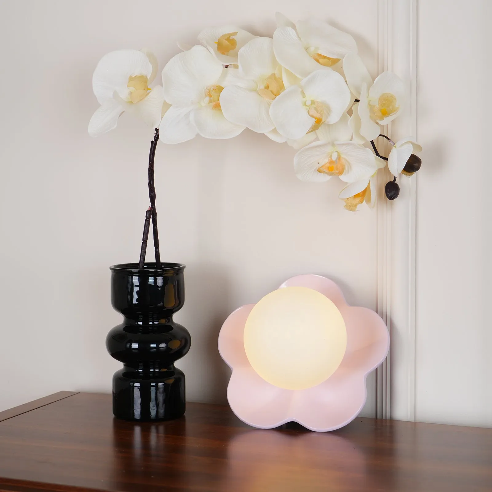 La Fleur Wall Lamp 7.9″- 6.7″