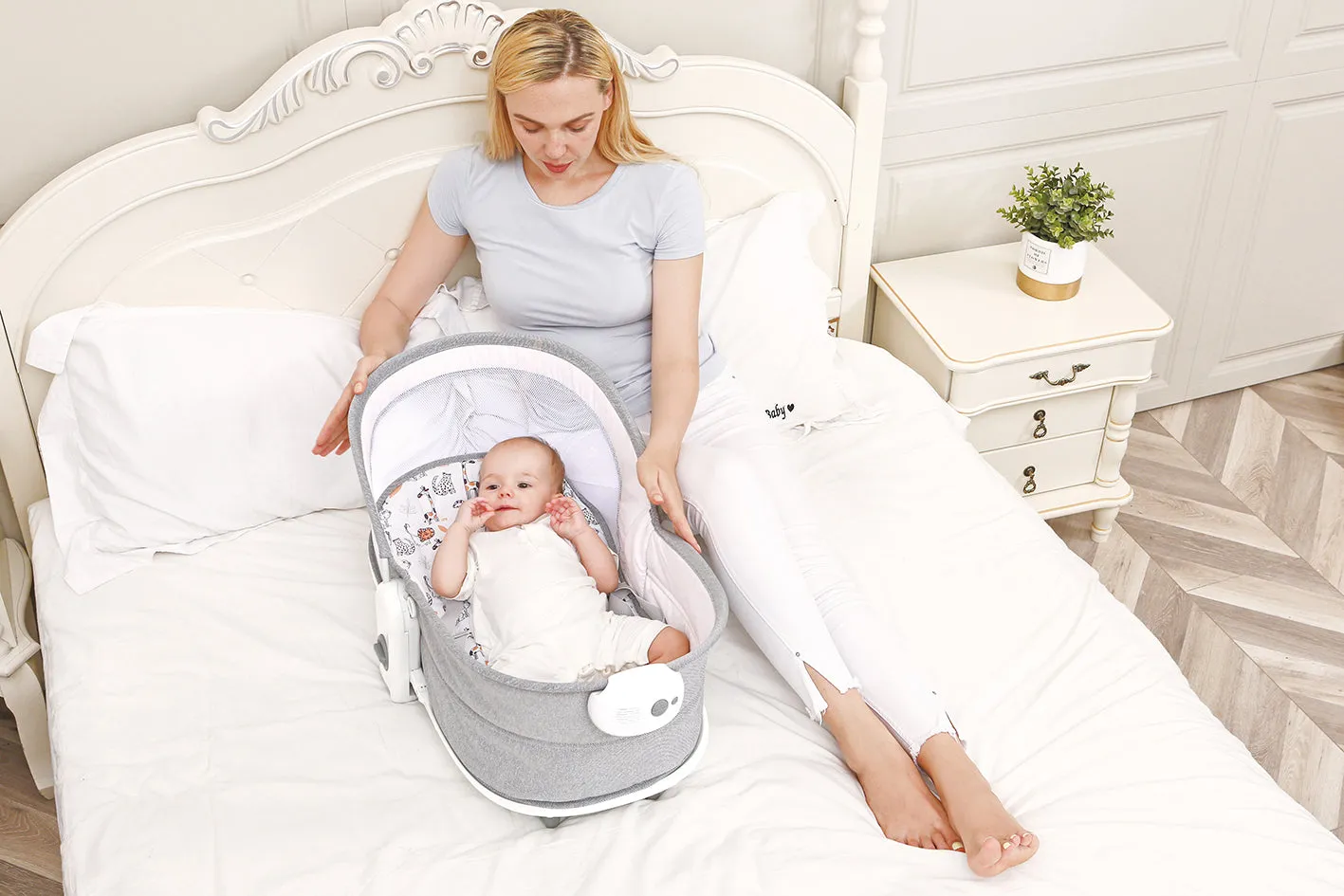 Mastela 6in1 Multi-Function Rocker & Bassinet  (Birth to 36 Months) - Distressed Box