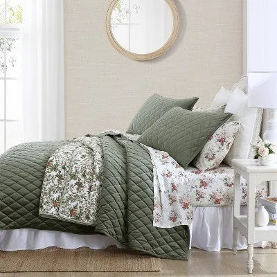 New - Laura Ashley 4pc King Diamond 100% Polyester Quilt Bedding Set Green