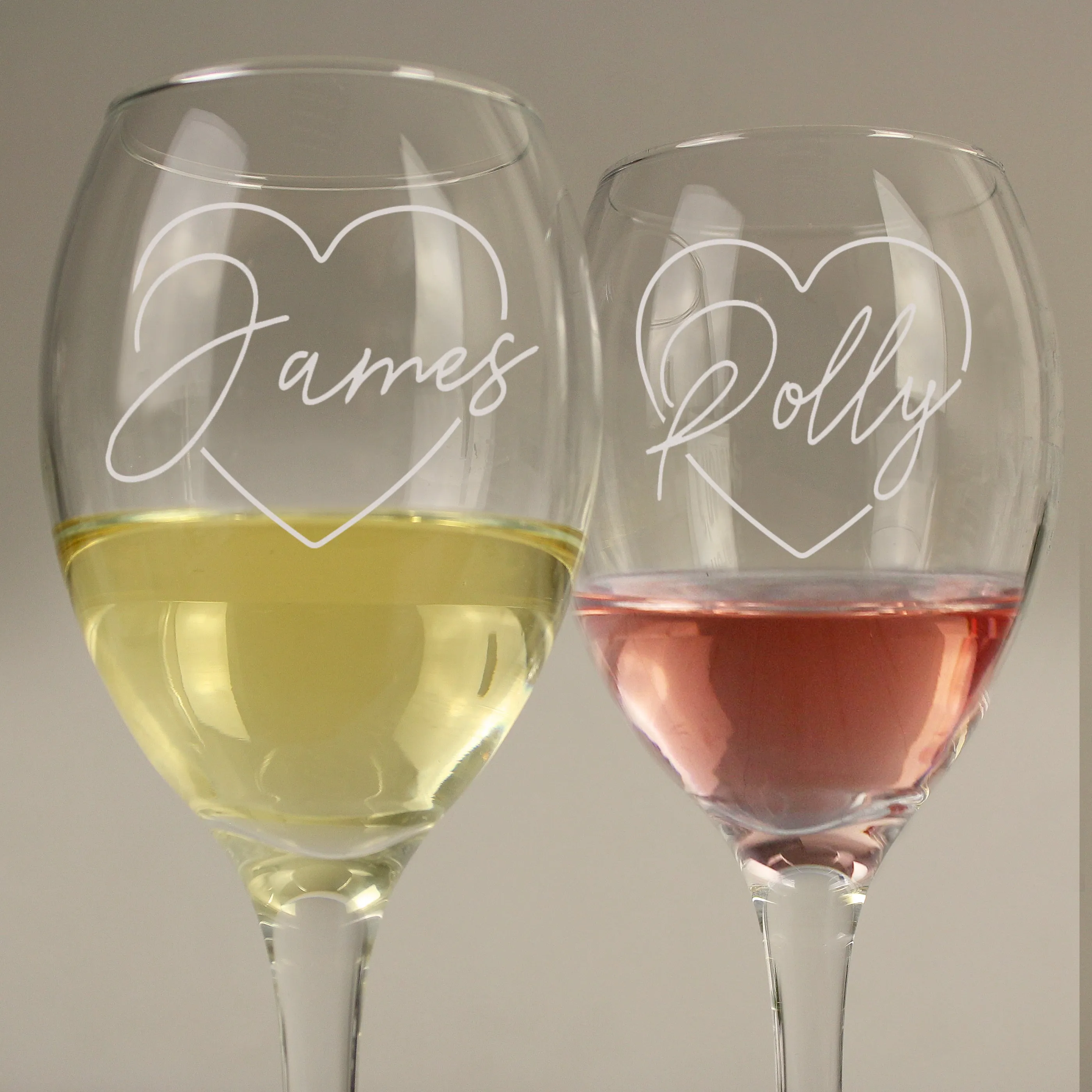 Personalised Heart Name Wine Glass Set (2 Wine Glasses)