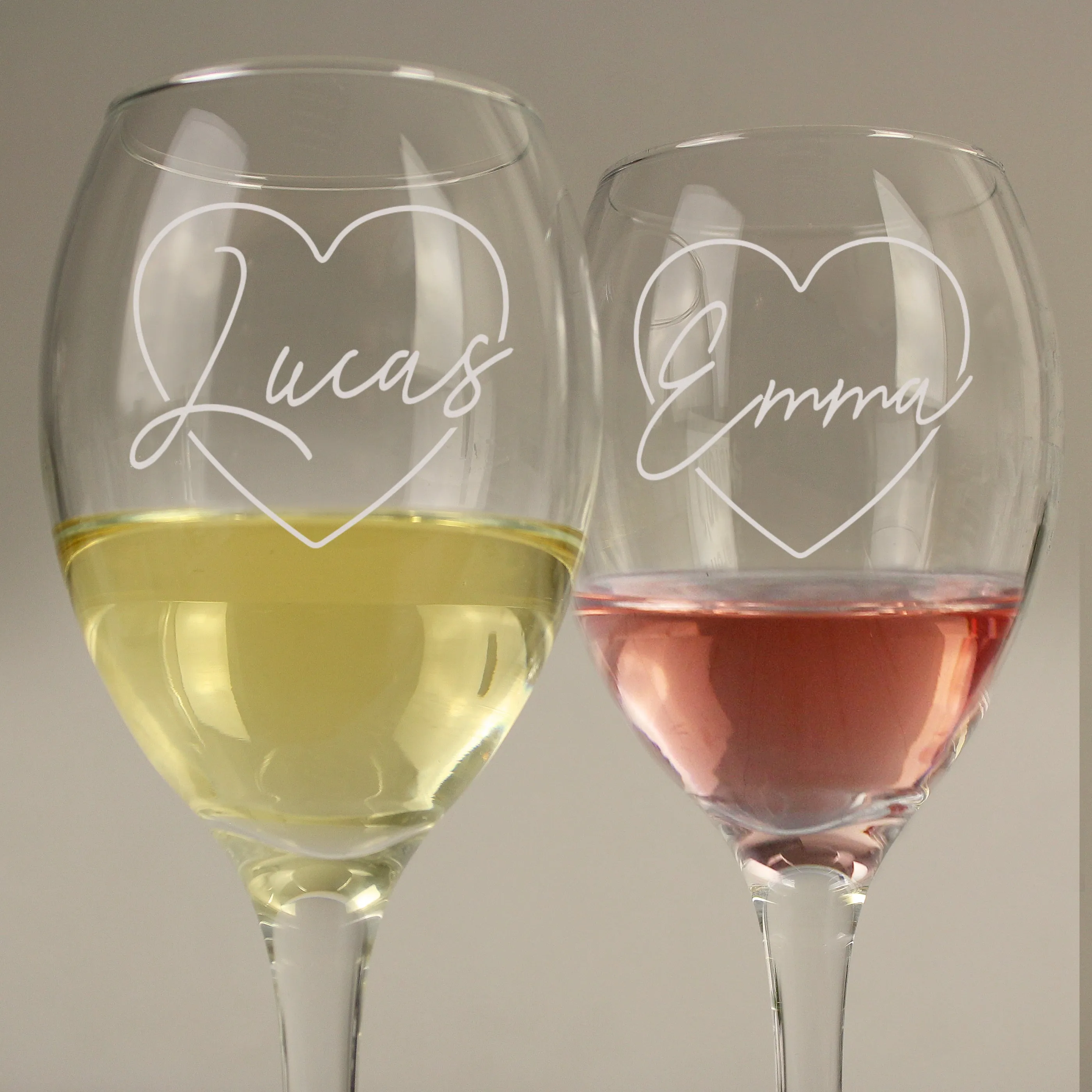 Personalised Heart Name Wine Glass Set (2 Wine Glasses)