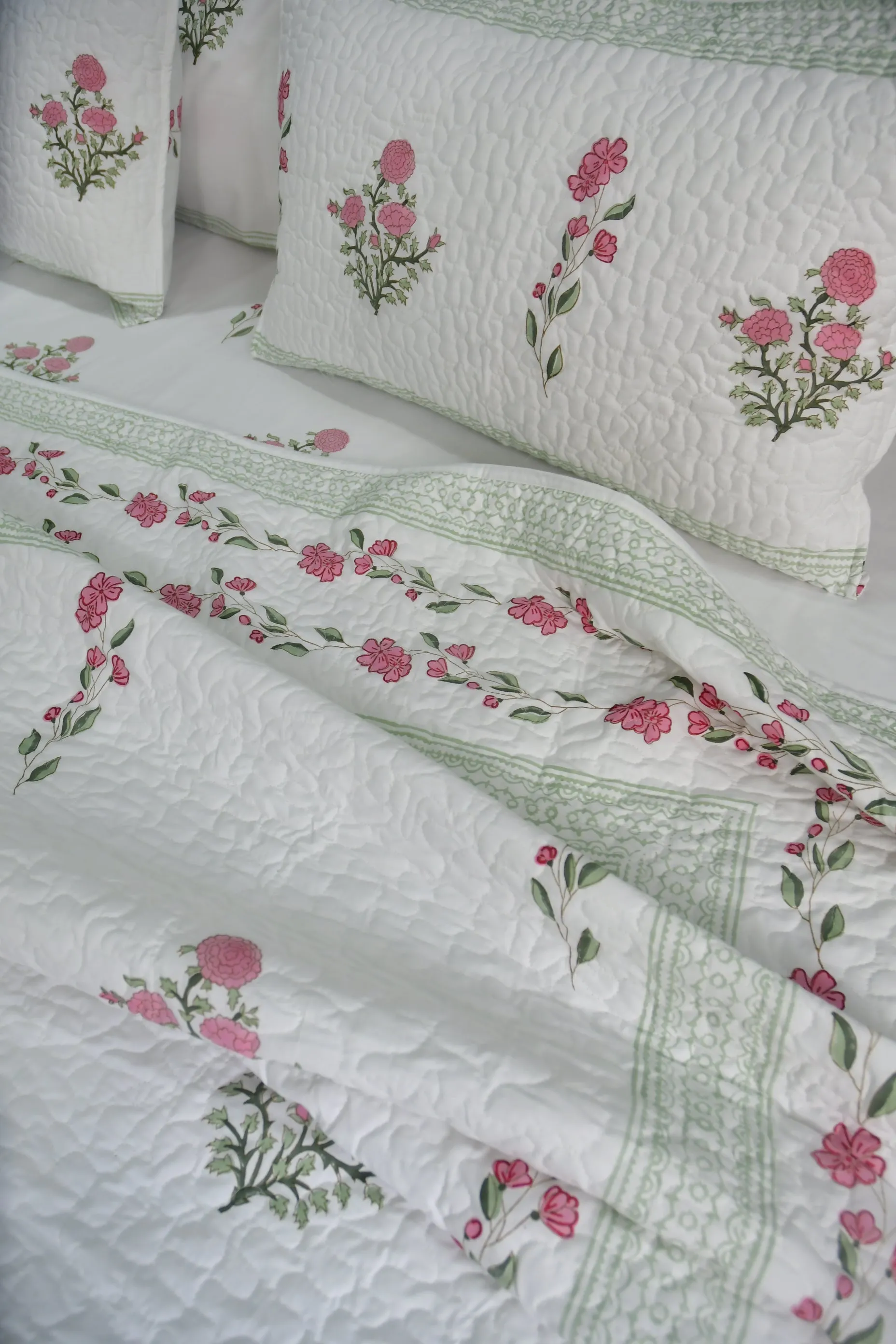 Pink Gulshan Bedding set