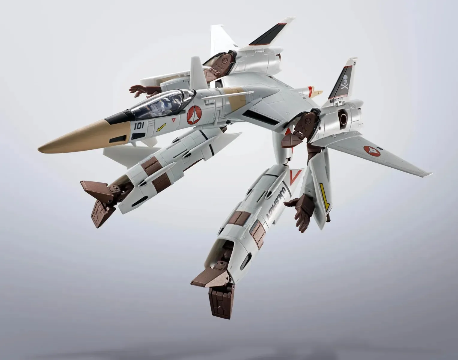 Pre Order VF-4 Lighting III Flash Back 2012 "The Super Dimension Fortress Macross: Flash Back 2012" - Tamashii Nations Hi-Metal R