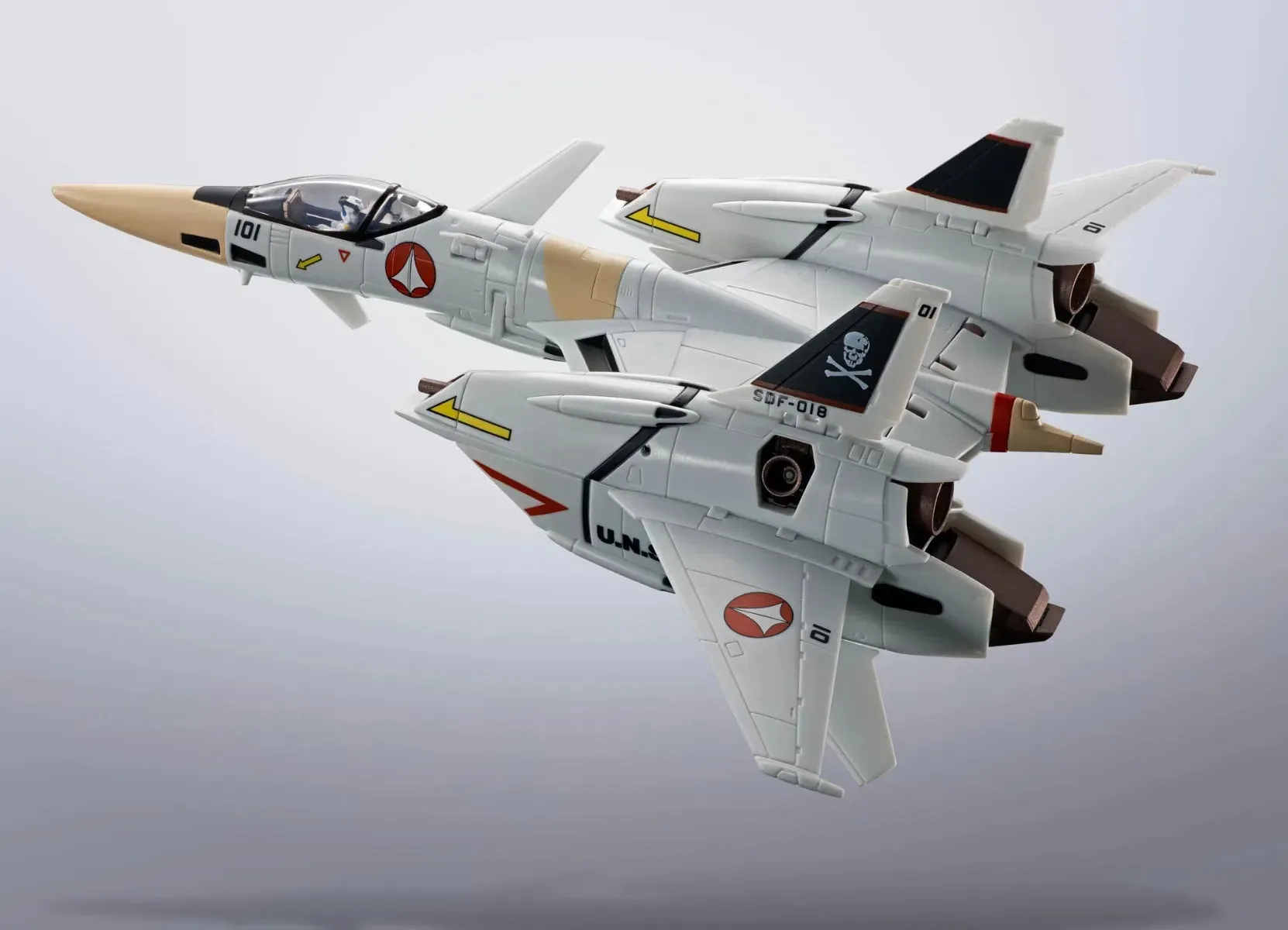 Pre Order VF-4 Lighting III Flash Back 2012 "The Super Dimension Fortress Macross: Flash Back 2012" - Tamashii Nations Hi-Metal R