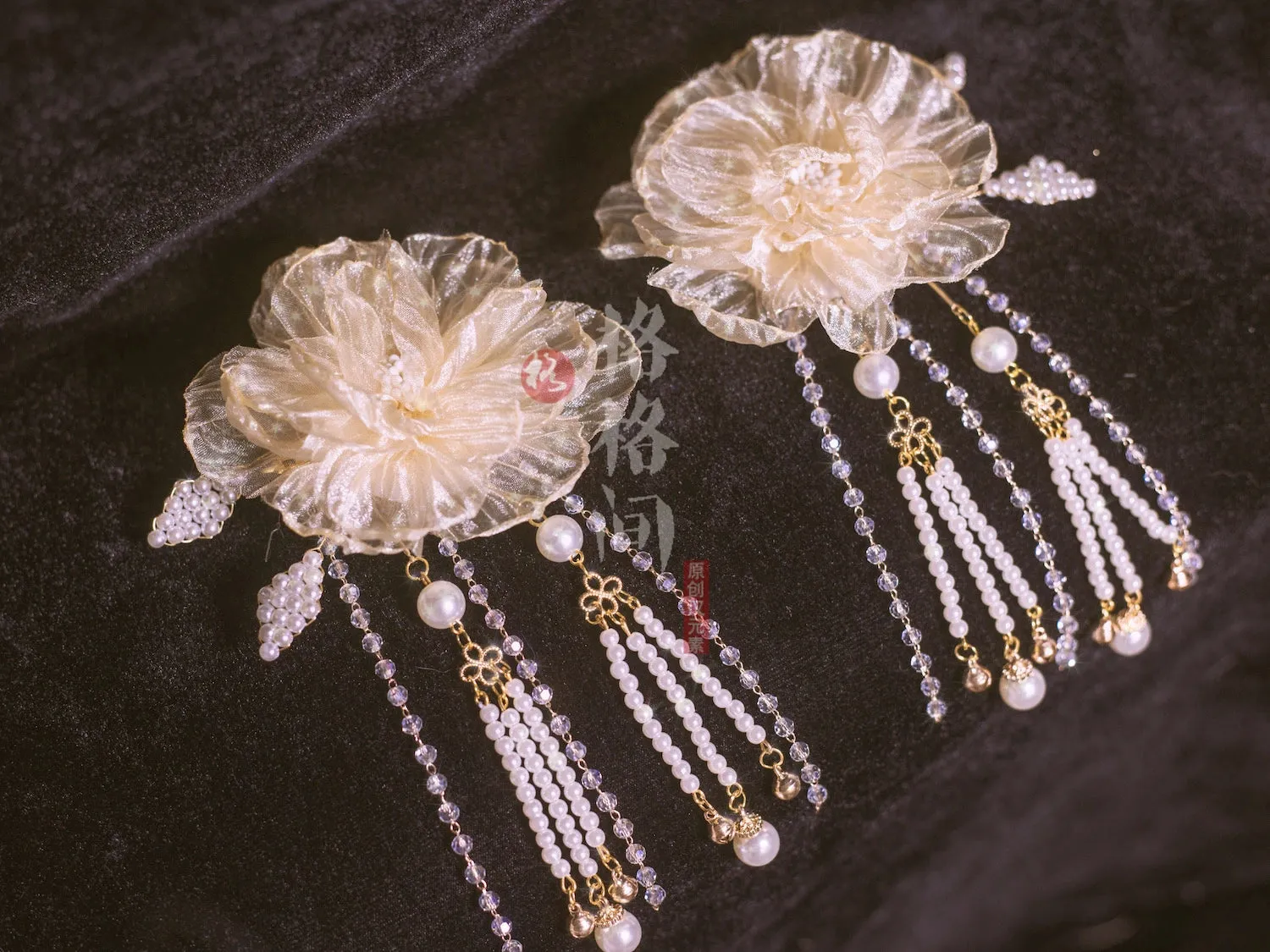 Qing Mu 清雾 Clear Mist Flower Fairy Hair Clips